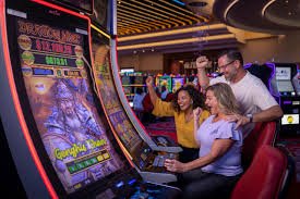 Betting layout with payout odds Sic Bo betting layout and payout table on pedangwinlogin